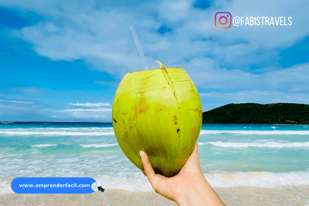 Playa Flamenco, Isla Culebra, Puerto Rico. @fabistravels